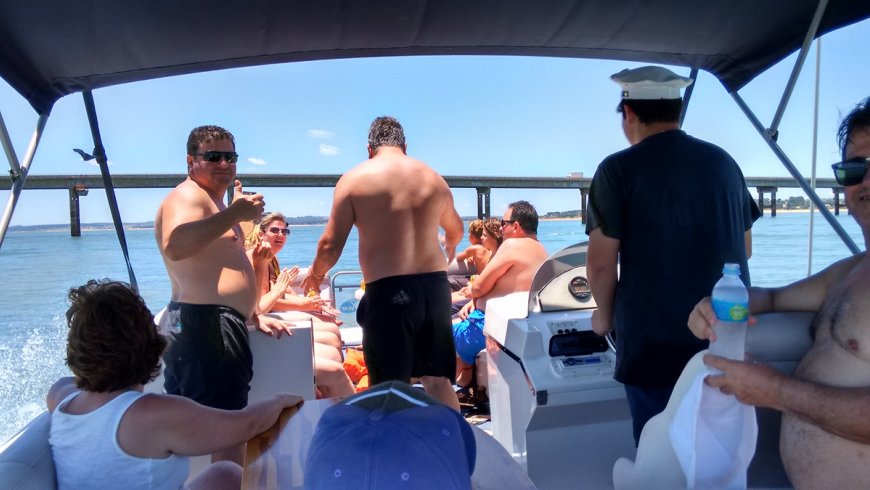 PASSEIO CATAMARÃ VCAT 750
